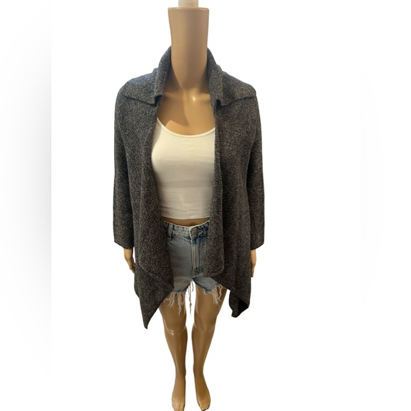 Cute collared waterfall cardigan - Picture 2 of 6